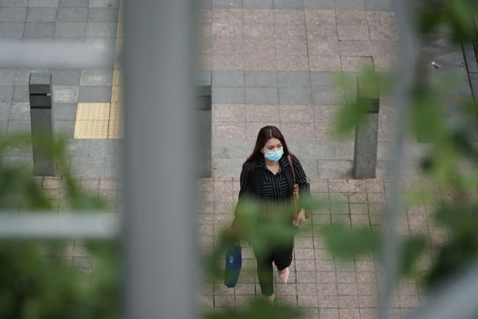 Asian Shares Notch Small Gains as Oil Retreats — Earnings Season Looms — Sports
