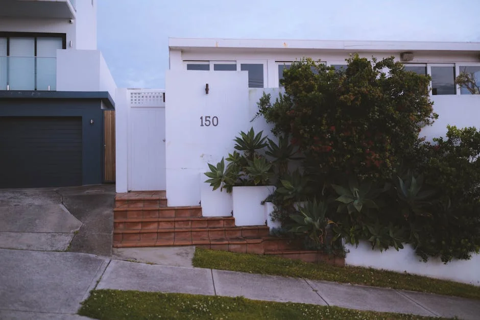 Australia's Property Prices Plunge — Decades of Policy Failure to Blame