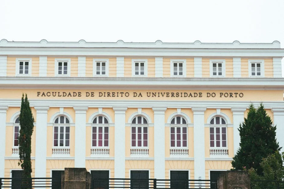 Carneiro Halts Labour Law Talks — Markets Brace for Uncertainty
