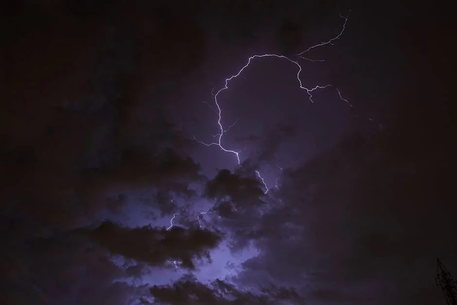 Delhi Issues Orange Alert for Thunderstorms — Heatwave Relief Finally Arrives — Technology Innovation