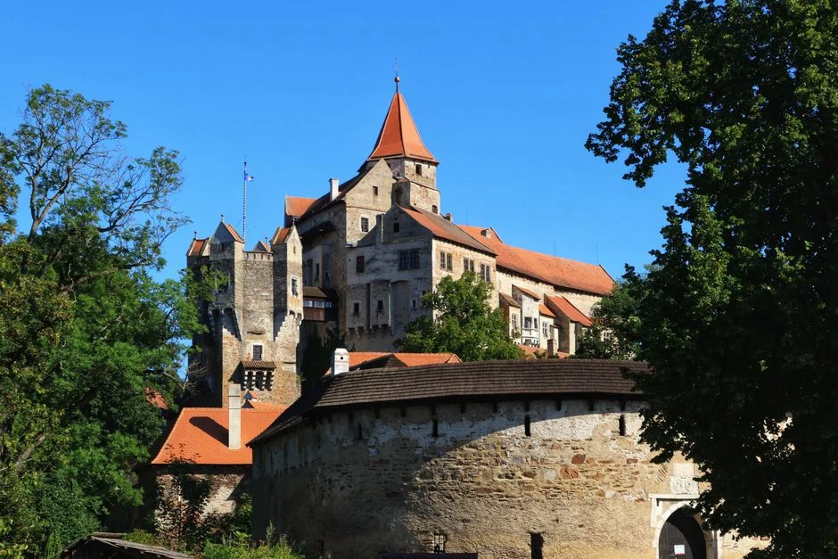Dragon Weave Hits Czech Republic and Taiwan — Critical Infrastructure Under Threat