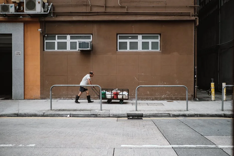Hong Kong Domestic Helpers Demand Air-Con Access as Heatwave Triggers Labor Tensions — Health Medicine