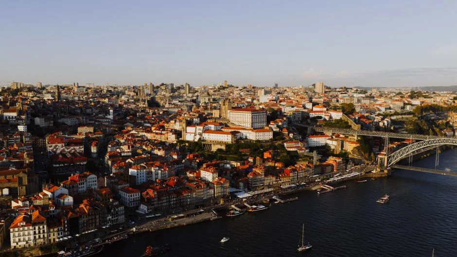 Hugo Soares Slams Portugal Coalition Critics as Political Tensions Mount — Technology Innovation