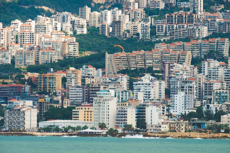 Lebanon Conflict Triggers Market Volatility — SG Investors Watch — Economy Business