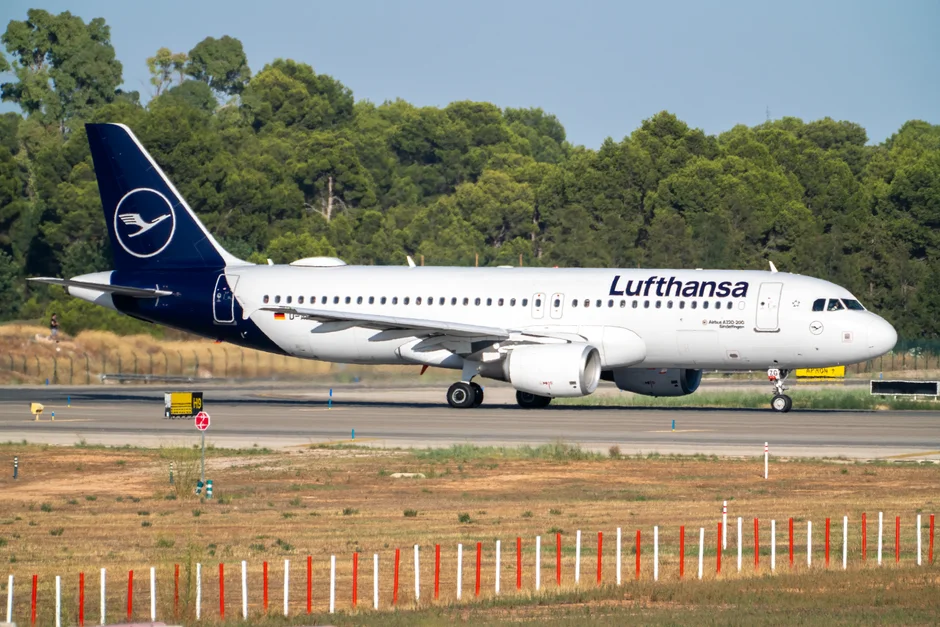 Lufthansa Warns of Challenging Second Half 2026 — Asia Pacific Growth Offers Relief — Economy Business