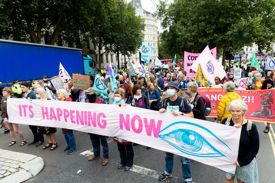 Ministra Defies Calls to Avert Strike Amid Economic Pressure