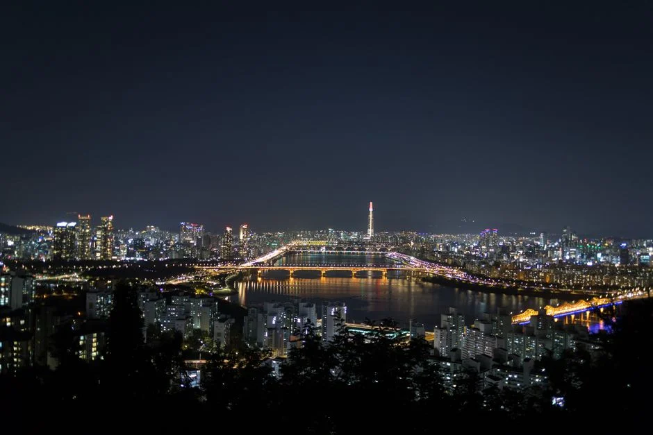 Seoul Fines South Korea's E-Commerce Giant Record $409 Million — Investors Brace for Impact