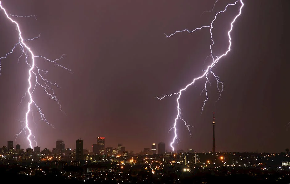 South Africa Braces for Thunderstorms as SAWS Warns of Rain Deluges
