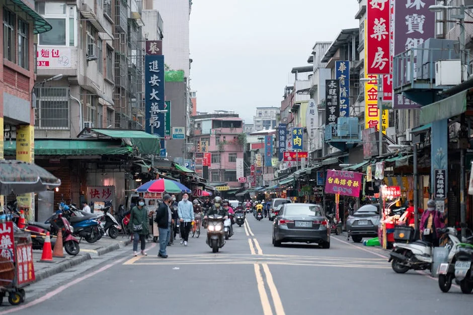 Trump Warns Taiwan, Sparks Market Concerns Over Independence Stability