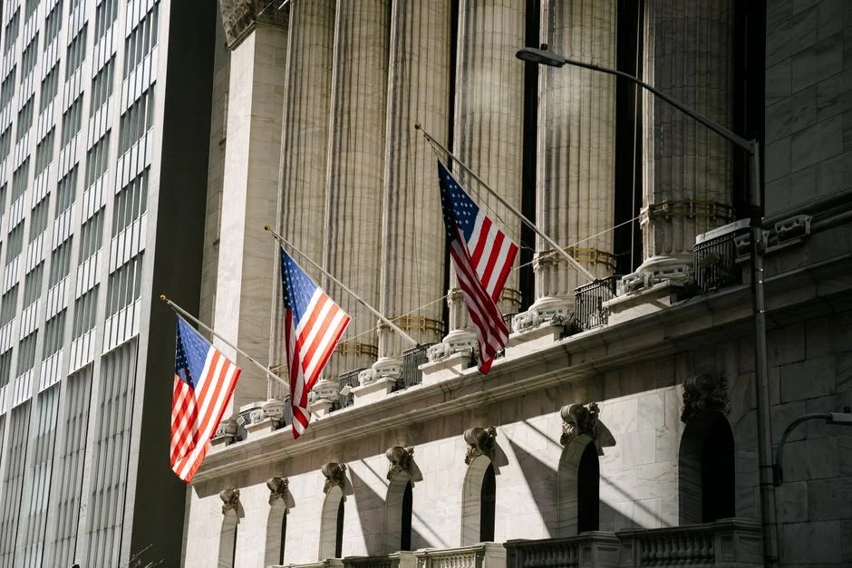 Vanguard's Largest ETF Surpasses $1 Trillion in Assets — Markets Are Noticing — Infrastructure Cities
